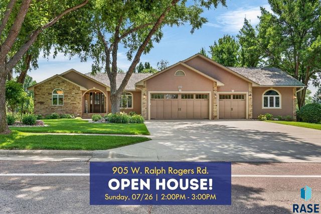 905 W  Ralph Rogers Rd, Sioux Falls, SD 57108