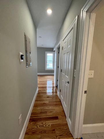 73 Pearl St   #2, Somerville, MA 02145