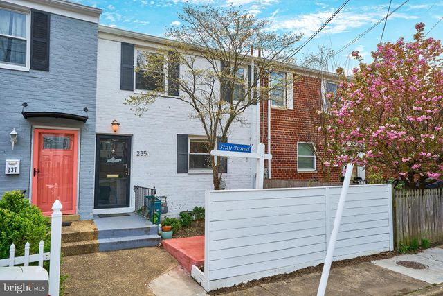 235 Tennessee Ave, Alexandria, VA 22305