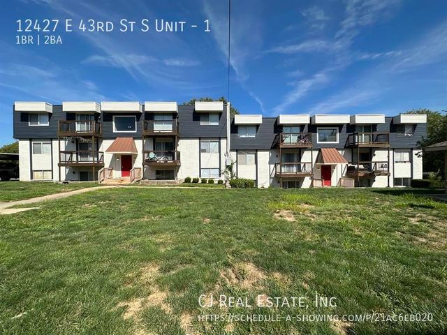 12427 E  43rd St   S  #1, Independence, MO 64055
