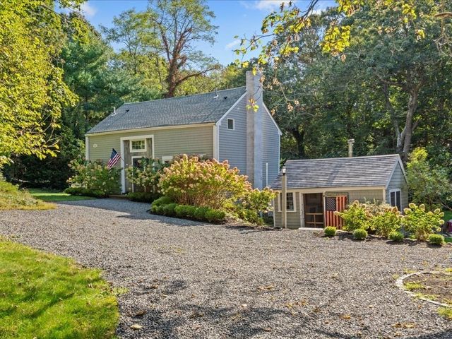 144 Old County Rd, East Sandwich, MA 02537