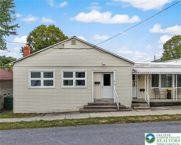 15 W  5th St, Jim Thorpe, PA 18229