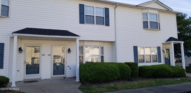 3987 Sterling Pointe Drive UNIT Lll8, Winterville, NC 28590