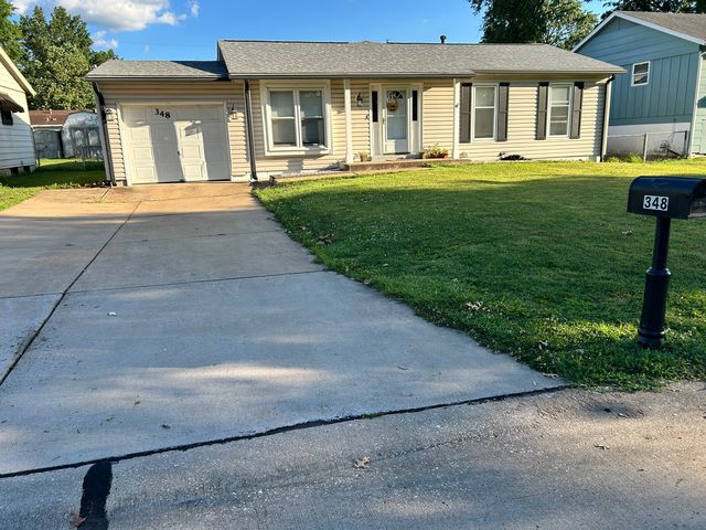 348 Dart Ln, Fenton, MO 63026