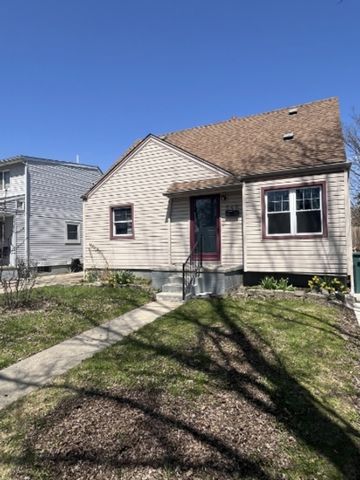 648 Cleveland Ave, Lincoln Park, MI 48146