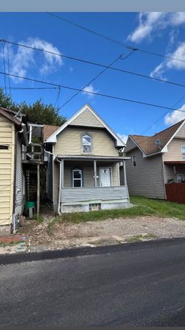 306 Laredo St, McKeesport, PA 15133