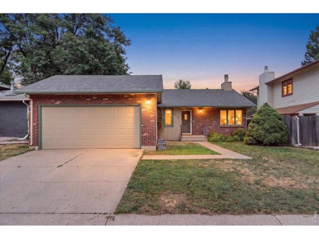 2718 Balmoral Ct, Fort Collins, CO 80525