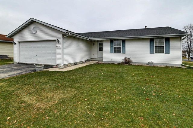 502 Indian Summer Road, Marshall, WI 53559
