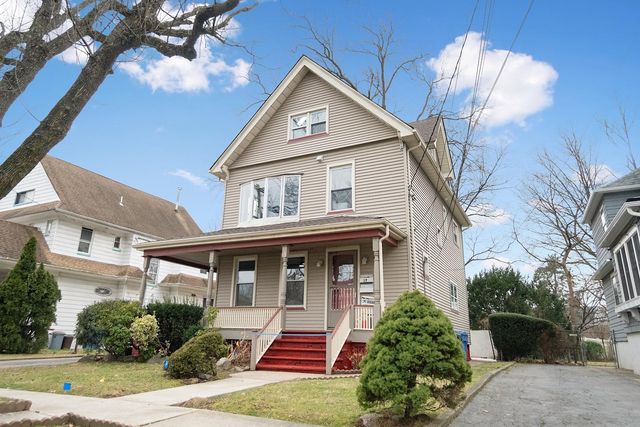 17 W  Pierrepont Ave #1, Rutherford, NJ 07070