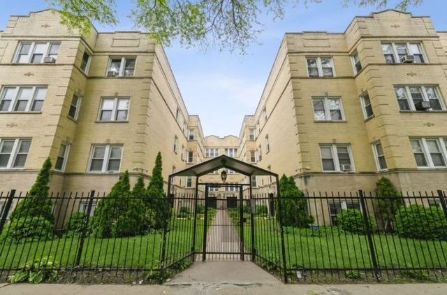 6454 N  Claremont Ave #3, Chicago, IL 60645
