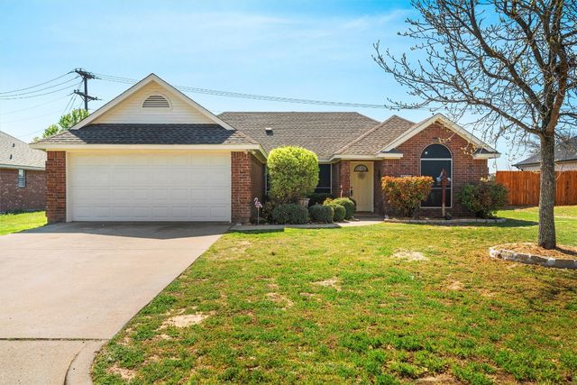 1834 Laura St, Weatherford, TX 76086