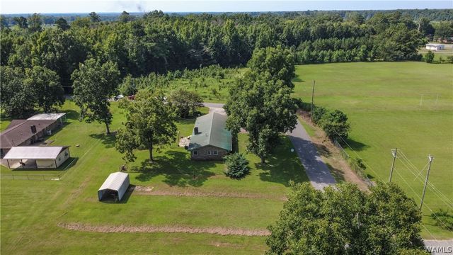 517 5th St SE, Aliceville, AL 35442