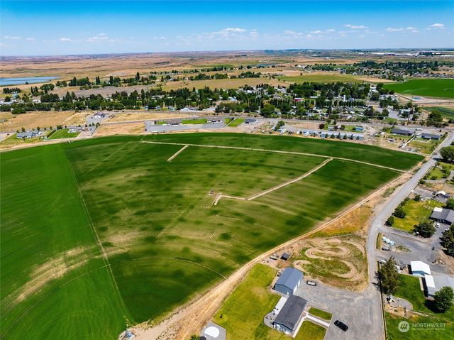 8 Freeman Drive, Othello, WA 99344