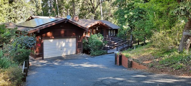 14760 Echo Ridge Dr, Nevada City, CA 95959