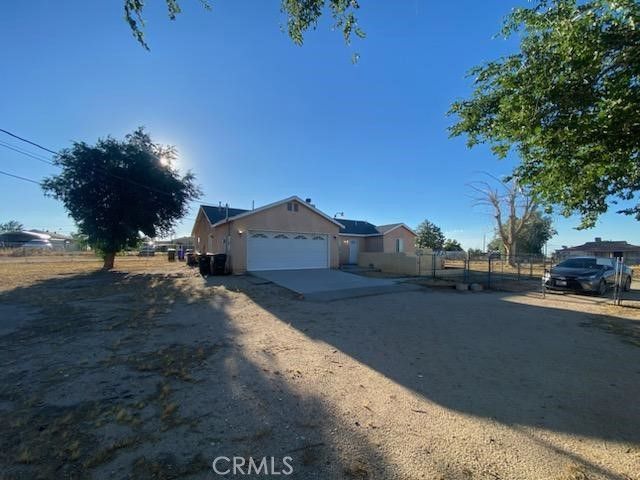 13459 Begonia Rd, Victorville, CA 92392