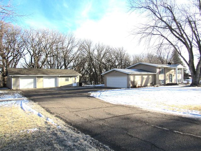4528 368th Ave, Montevideo, MN 56265