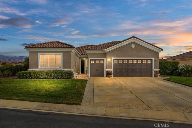 1596 Ginger Lily Ln, Beaumont, CA 92223
