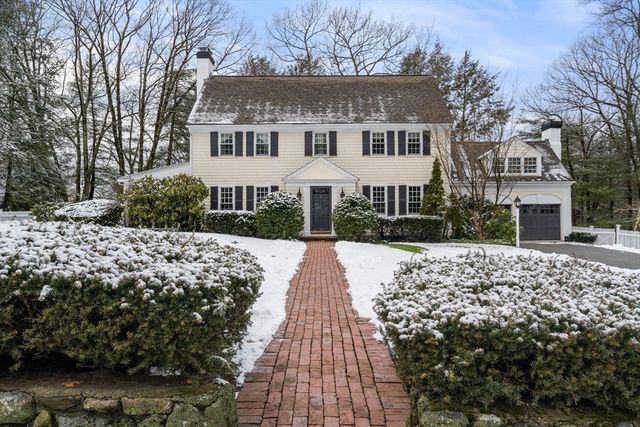 35 Albion Rd, Wellesley, MA 02481
