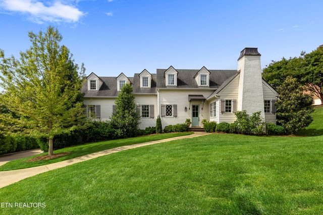 5416 Heathrow Dr, Knoxville, TN 37919