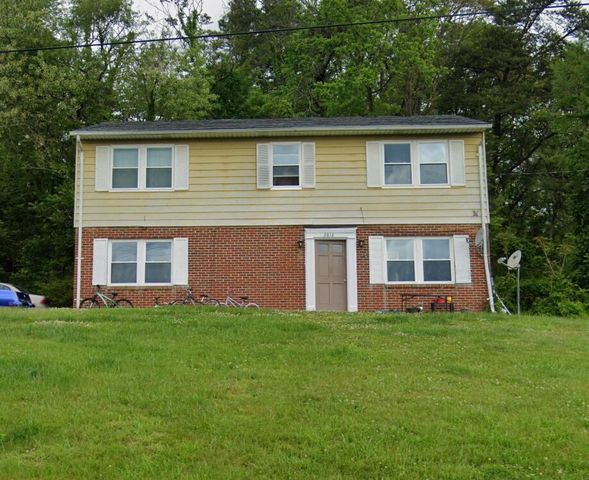 2802/2812 Vinyard Ave NE, Roanoke, VA 24012