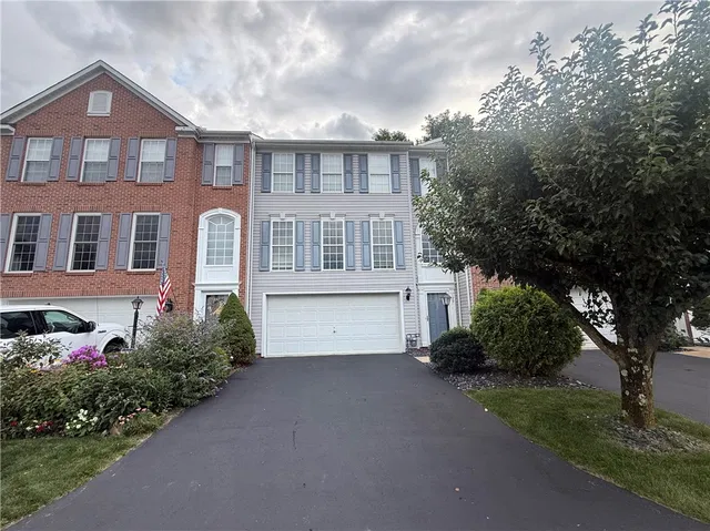 129 Unity Sq, Greensburg, PA 15601