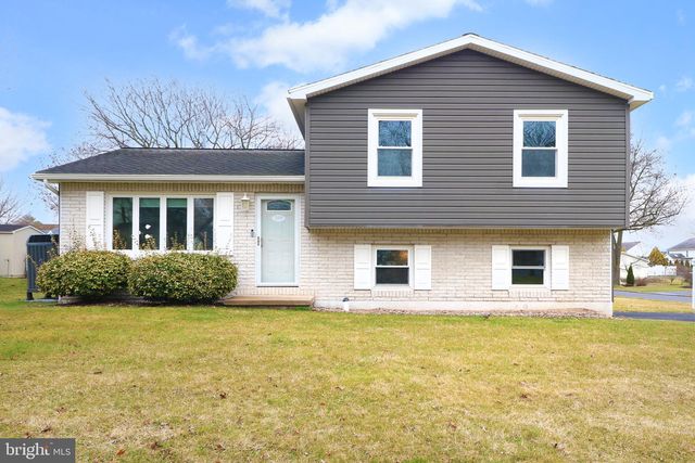 169 Kuhns Ln, State College, PA 16801