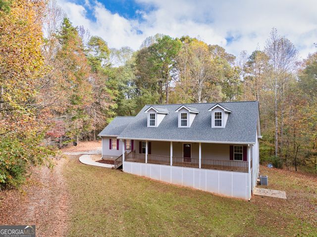 902 Grove Level Rd, Maysville, GA 30558