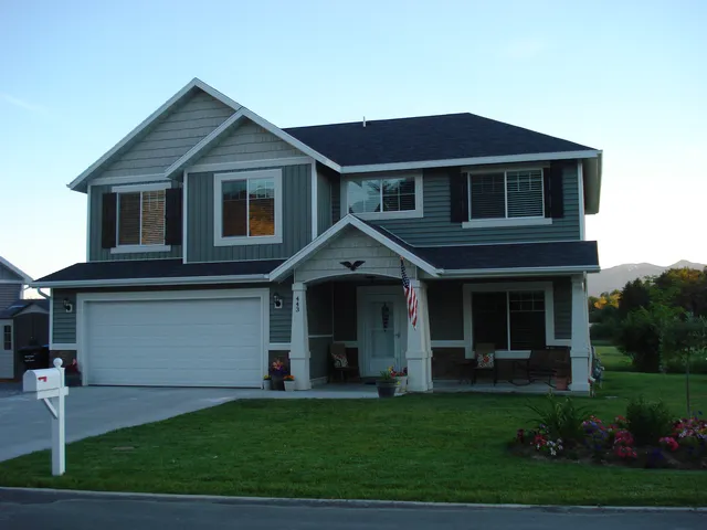 443 S  750 E, River Heights, UT 84321