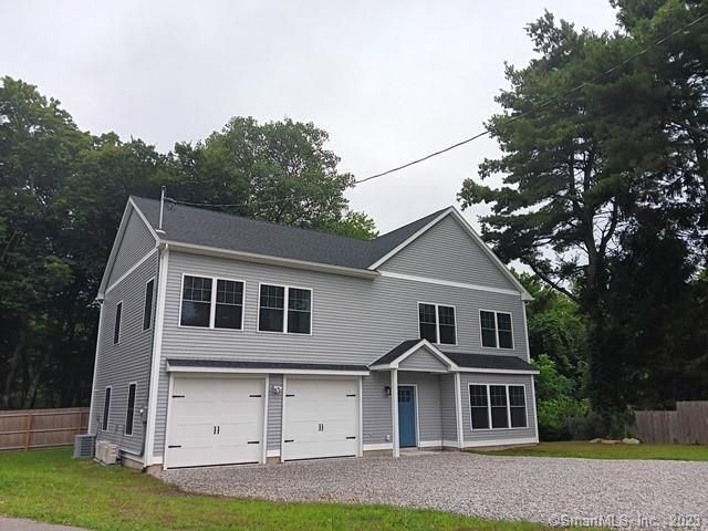 57 Russell St, Groton, CT 06355