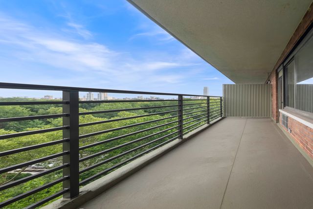 372 Central Park W #9A, New York, NY 10025