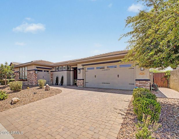 7701 S BARLOW Drive, Gilbert, AZ 85298