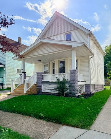 3114 W  99th St, Cleveland, OH 44102