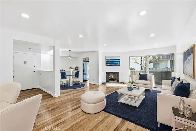 15030 Victory Blvd #103, Van Nuys, CA 91411