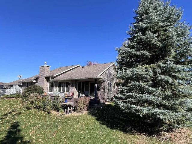 801 Derek LANE, Viroqua, WI 54665