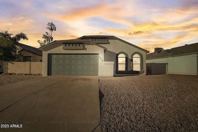 8852 W  Greenbrian Dr, Peoria, AZ 85382