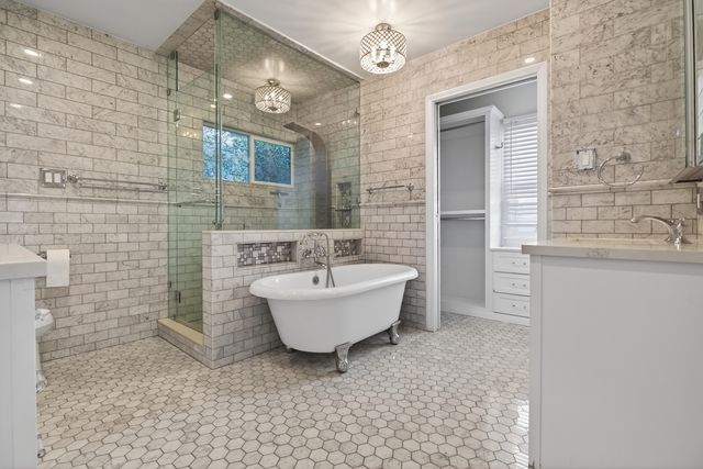 331 Victory Ct, Burbank, CA 91506