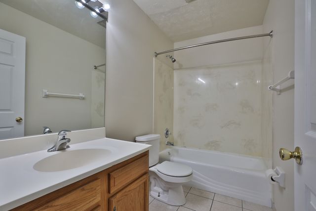 194 E  Duncan St, Columbus, OH 43202