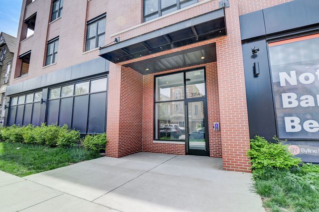 3154 N  Southport Ave  #201, Chicago, IL 60657