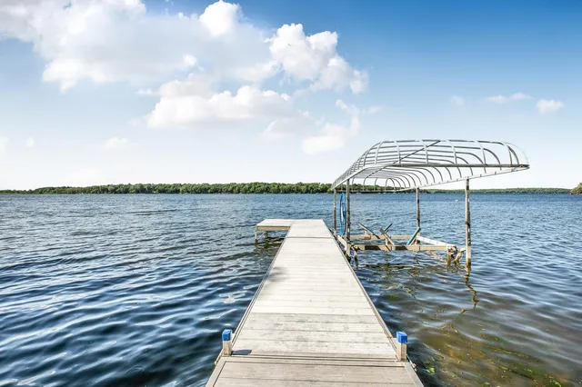 24952 Crescent View Rd, Paynesville, MN 56362