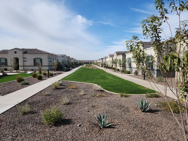 11755 W  Thompson Ranch Rd #152, El Mirage, AZ 85335