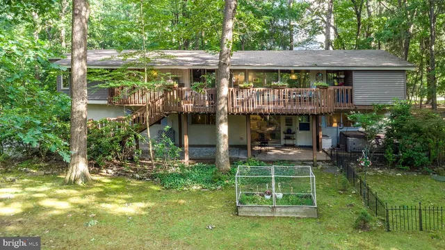 30 Forge Mountain Dr, Valley Forge, PA 19481