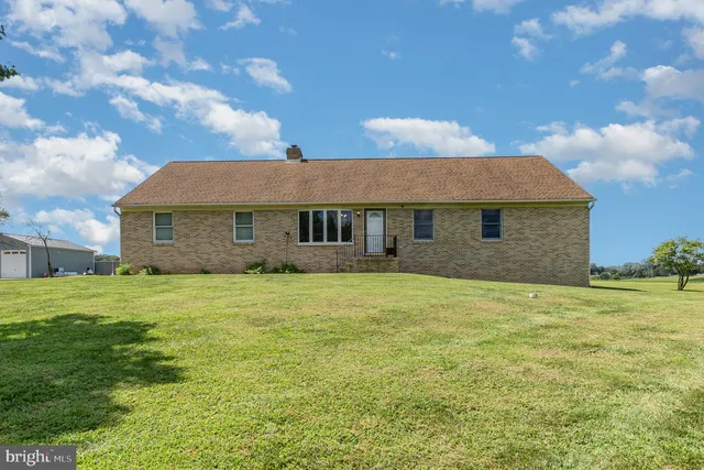 4816 Amos Rd, White Hall, MD 21161