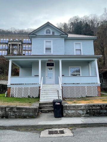 89 Virginia Ave, Welch, WV 24801