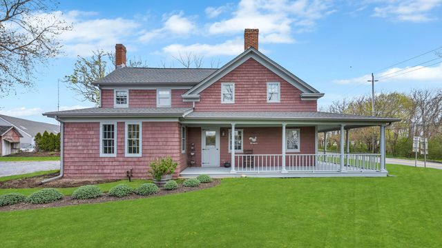 5120 Sound Ave, Riverhead, NY 11901