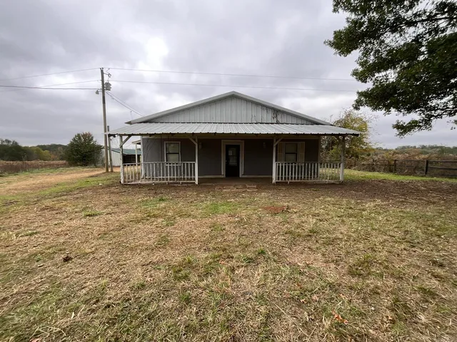 702 S  Highway 41, Foreman, AR 71836