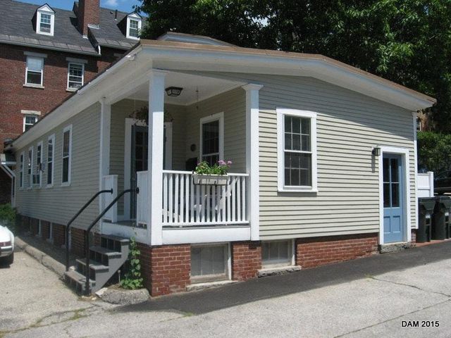138A Middle St, Manchester, NH 03101