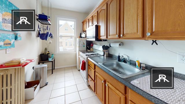 24 Chiswick Rd #15, Brighton, MA 02135