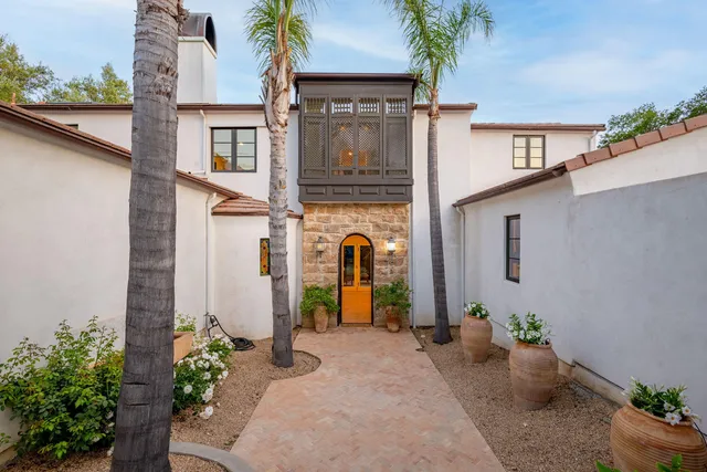 2641 Dorking Pl, Santa Barbara, CA 93105