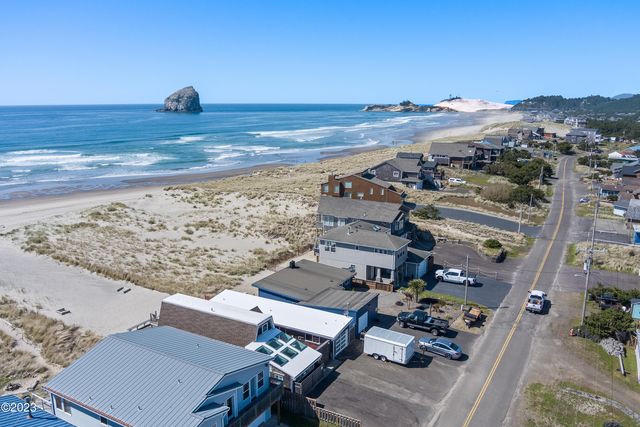 35630 Sunset Dr, Pacific City, OR 97135