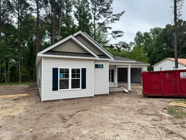 1749 Walnut Run Drive, Deep Run, NC 28525